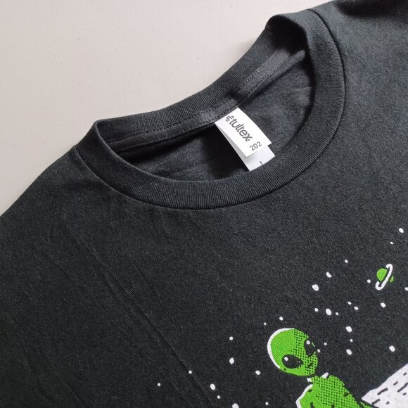 Tultex Graphic Alien T-Shirt - Picture 4 of 15